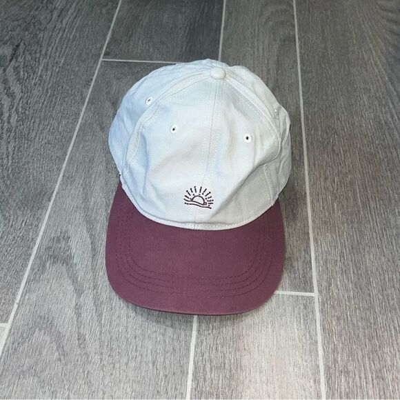 Sunset Embroidered Beige & Maroon Baseball Hat - Picture 2 of 7